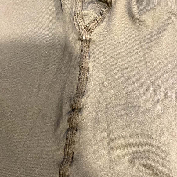 Chanel khaki tights with coco all over - Picture 5 of 8